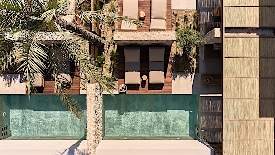 Theros All Suite Hotel